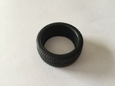 Pneu avant PIRELLI pièce détachée miniature Ferrari 360 Modena 1999 1/18 burago