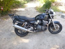 SUZUKI GSX 750 INAZUMA RADIATEUR PLATINE CALE PIED AMORTISSEUR SELLE ECHAPPEMENT