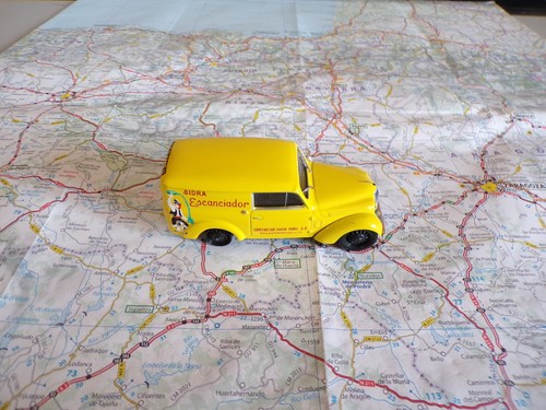 Renault juvaquatre dauphinoise - renault,