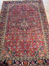 Beau tapis persan en très bon état Dimensions : 2,06 m X 1,40