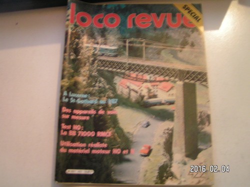 Loco revue 422 la - **c,