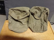 Lot de 2 étuis pour gamelle bidon et couverts de l'Armée Fédérale Yougoslave