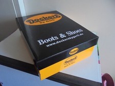 Boîte carton chaussure vide