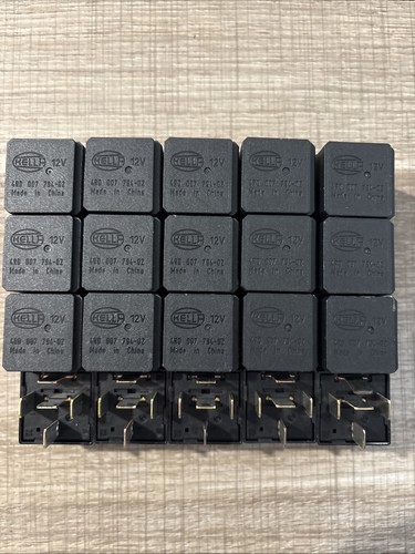 Relais 12v hella 4rd 007 - 12v,