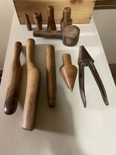 Lot d’outils de plombier-zingueur  art populaire