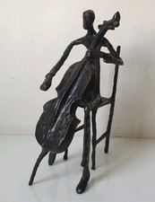 bronze sculpture homme musicien contrebasse brutaliste vintage No yves lohe 