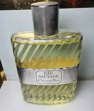 flacon géant eau factice