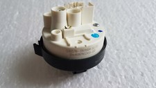 MACHINE A LAVER INDESIT BTWA51052 PRESSOSTAT 3767004-50 12NC461971402451-300