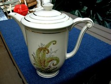 cafetière ancien porcelaine signé Raynaud Limoges France année 40 décor fougère 