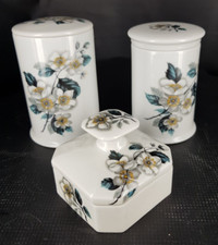 PORCELAINE DE LA REINE FRANCE