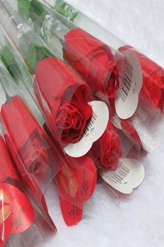 String fendu dentelle rouge - string,