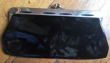 Pochette / Sac vintage cuir vernis noir forme porte-monnaie années 50-70