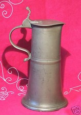 Pichet tronconique ou