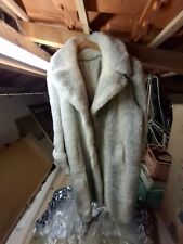 Manteau de vison gris, 40-42