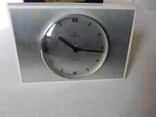 Ancienne pendule vintage alu