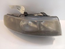 Optique avant principal droit