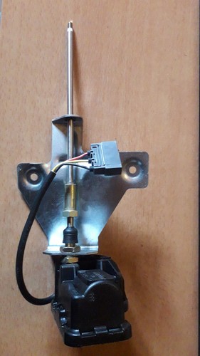 Antenne électrique motorisée