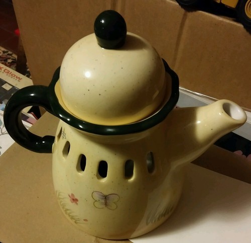 015 tea pot candle - tea,