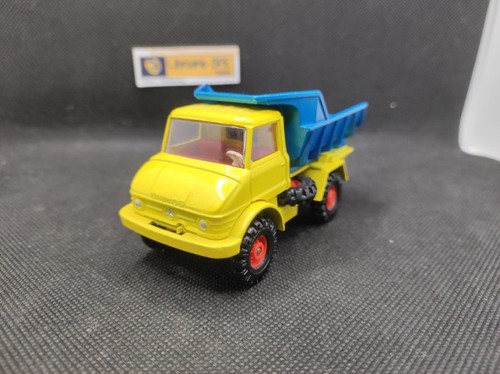 Mercedes unimog - ▄▀▄,