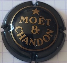 capsule de champagne Moët et