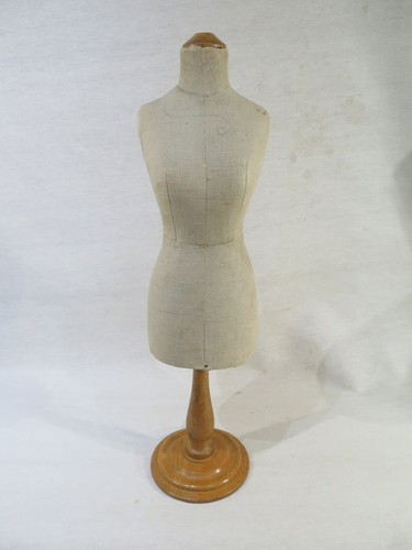 Ancien mannequin vitrine - de,