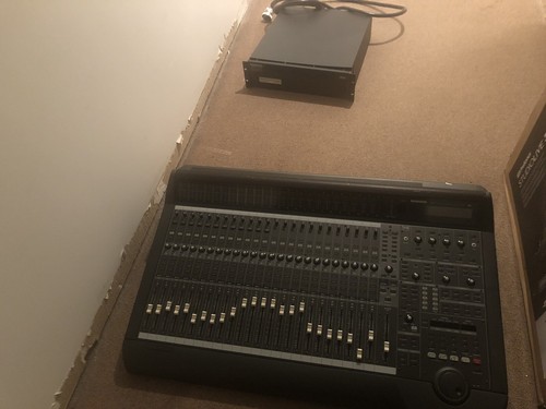 Mackie d8b cpu with - d8b, (v5.1
