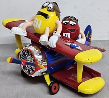 Distributeur M&M's Avion