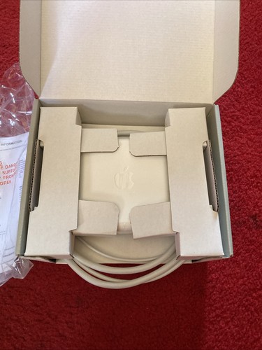 Apple a1006 2006 white - 2006, to