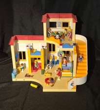 Lot Playmobil garderie enfants