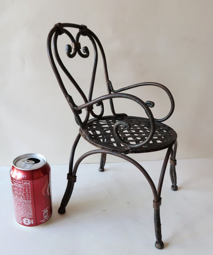 Ancien diminutif chaise - diminutif, de