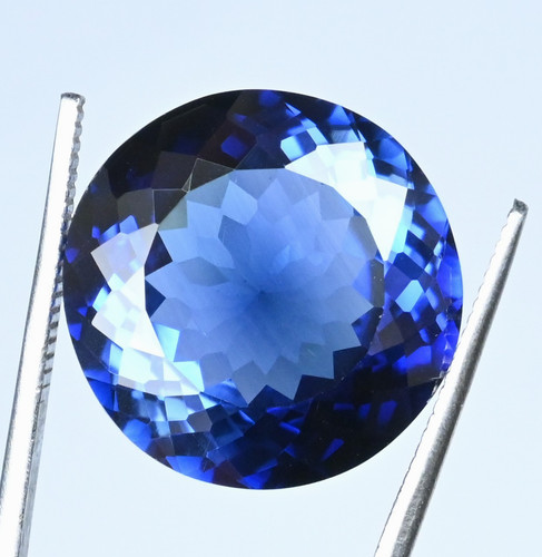 Saphir bleu naturel - saphir,