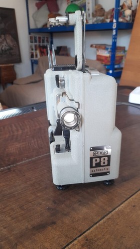 Projecteur eumig - 8,