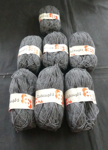 Lot pelotes suisses - pelotes, –