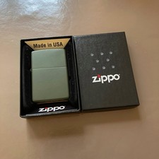 Briquet ZIPPO Green Matte made in USA, 2020 - comme neuf
