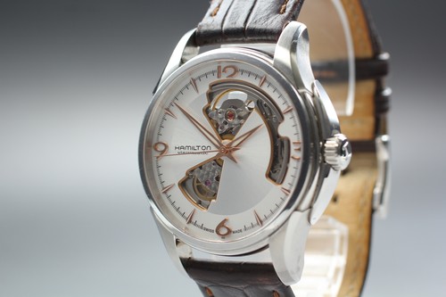 Presque comme neuve montre - neuve],
