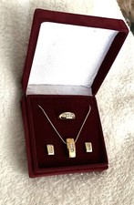 Parrure bijoux Yves Rocher 