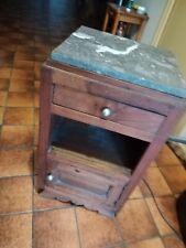 2 Tables de chevet avec plaque marbre