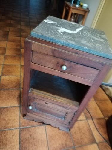 Tables chevet avec - avec, plaque