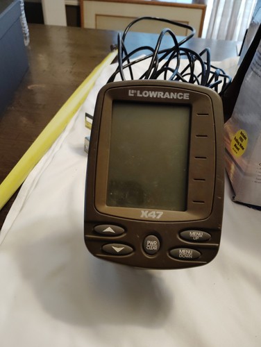 Lowrance pro fishfinder - lowrance, x-4