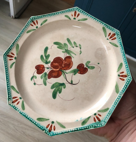 Ancienne petite assiette - ancienne,