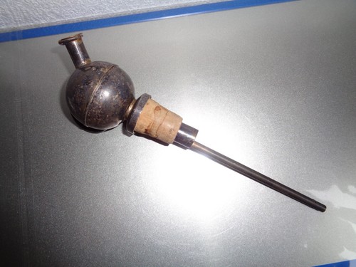 Ancien bouchon doseur verseur - ancien,