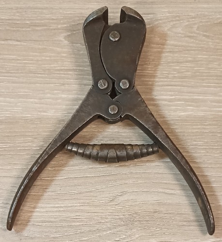 Pince coupante allemande - pince, de