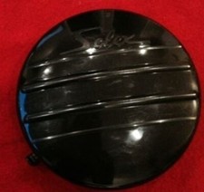 CACHE / CAPOT VOLANT