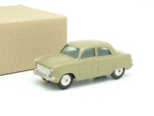 Corgi Toys 1/43 - Ford Consul Saloon Light Brown 200
