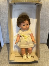 TRÈS JOLIE POUPÉE RAYNAL