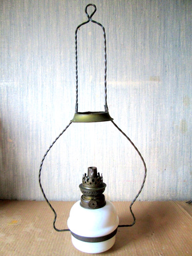 Petite lampe petrole - petite, sa