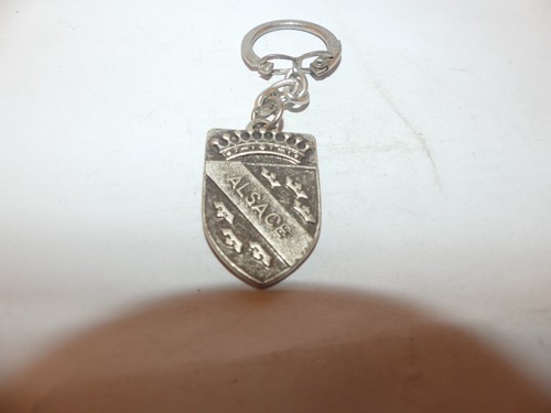 Porte clé metal alsace - porte,