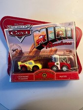 Coffret 2 voitures mini adventures Cars Disney Pixar Mcqueen + Martin pompier