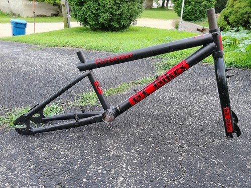 Vtg mid school bmx gt - vtg,