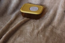 TUPPERWARE ROCK N SERVE SMALL